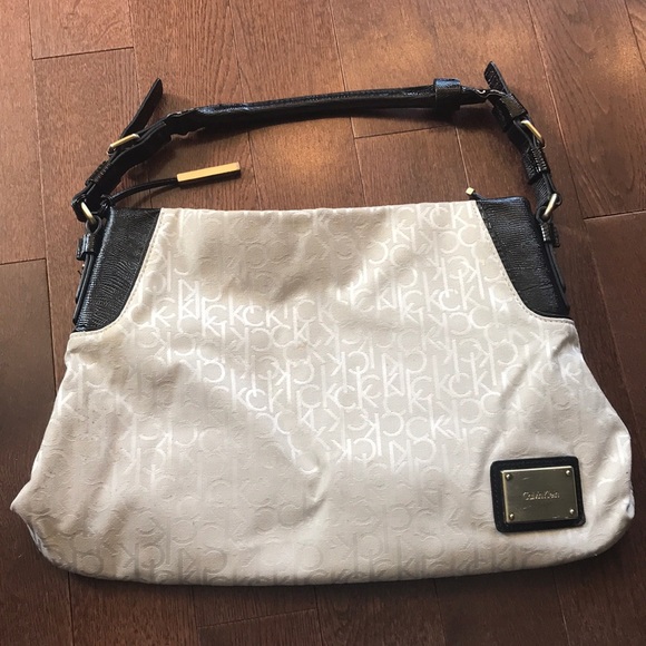 Authentic Calvin Klein purse - Picture 1 of 2